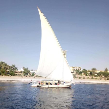 Nile Felucca Adventure Aswan Exterior foto