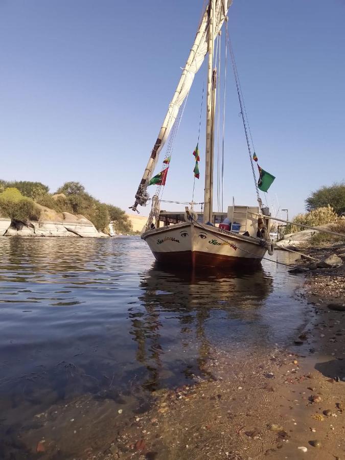 Nile Felucca Adventure Aswan Exterior foto