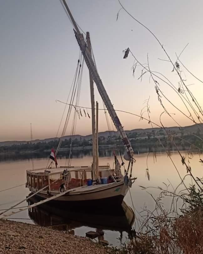 Nile Felucca Adventure Aswan Exterior foto